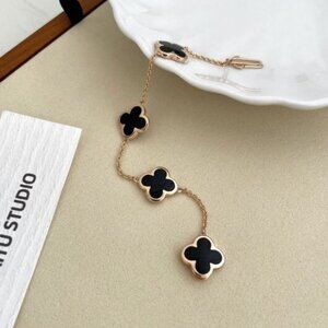 Van Cleef & Arpels bracelet